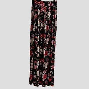 Floral, black, pink and cream, billabong maxi skirt.  Ties in back.